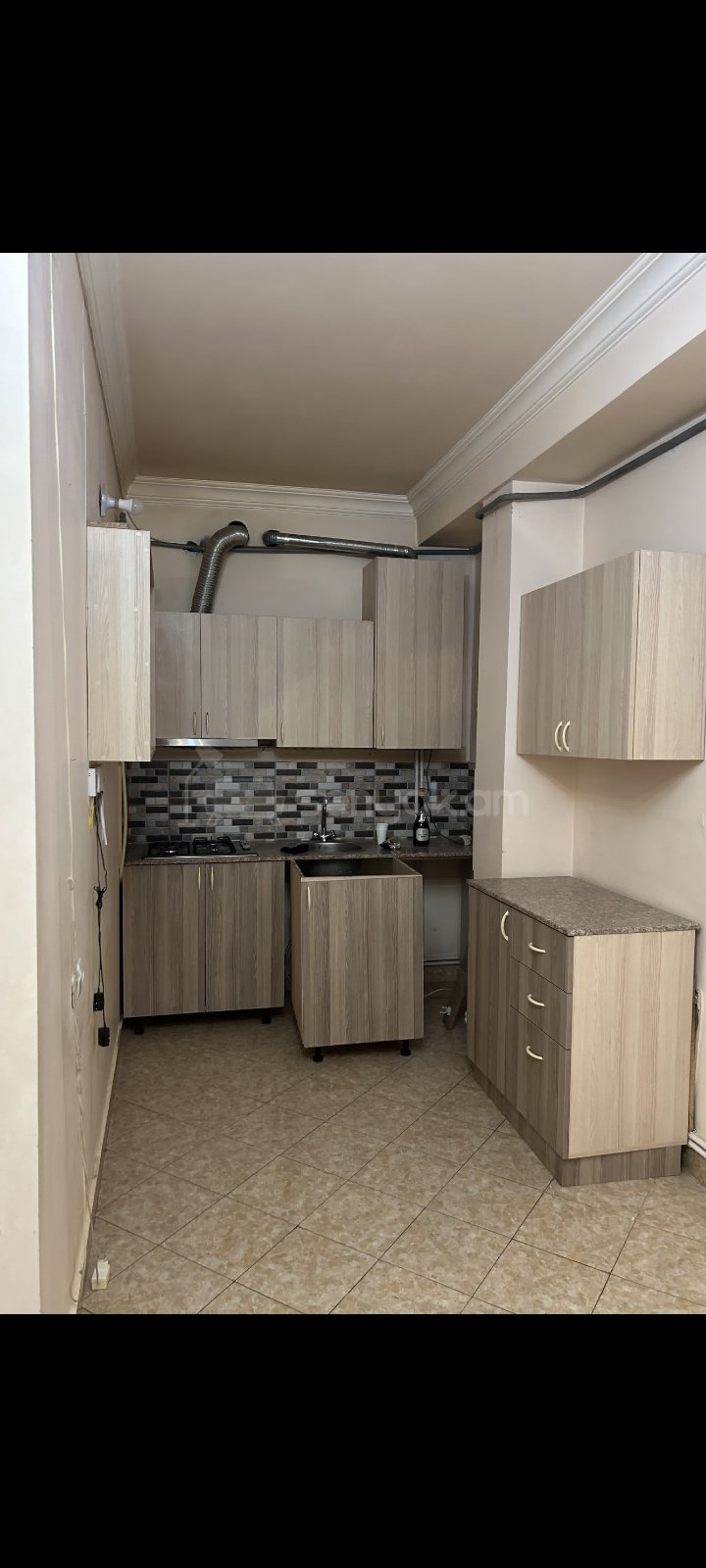 2 Սենյականոց Բնակարան Նորակառույց Քարե Շենքում, 40քմ, 3/4 հարկ, Կապիտալ Վերանորոգված