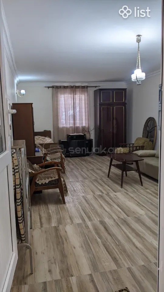 2 Սենյականոց Բնակարան Քարե Շենքում, 62քմ, 1/1 հարկ, Նորմալ Վիճակում, Կահավորված