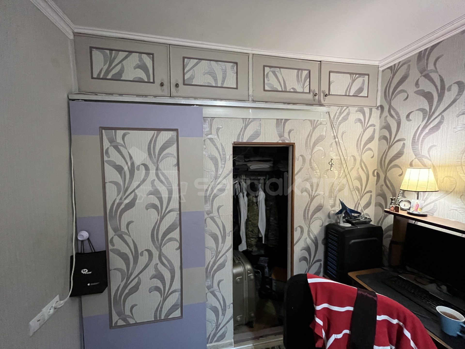 3 Սենյականոց Բնակարան Քարե Շենքում, 79քմ, 3/5 հարկ, Նորմալ Վիճակում, Կահավորված