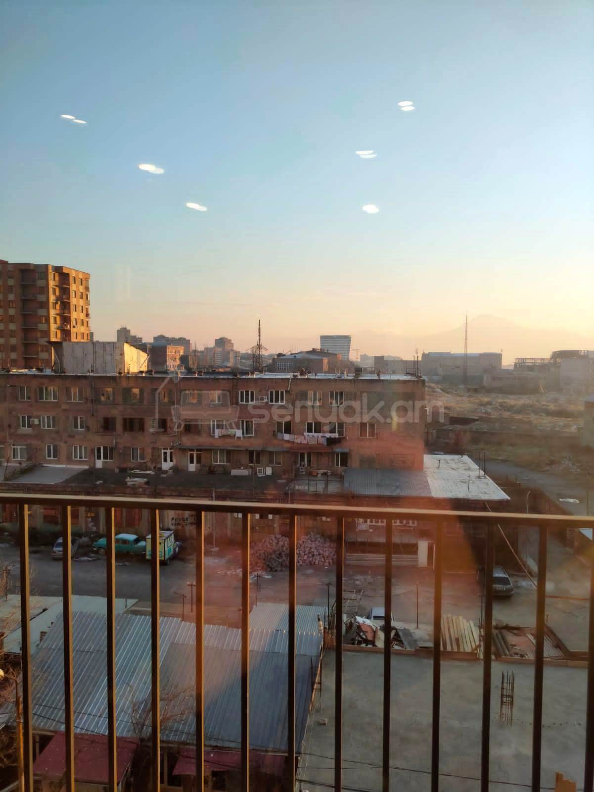 3 Սենյականոց Բնակարան Նորակառույցում, 70քմ, 5/14 հարկ, Դիզայներական Վերանորոգված, Կահավորված, Արևկող