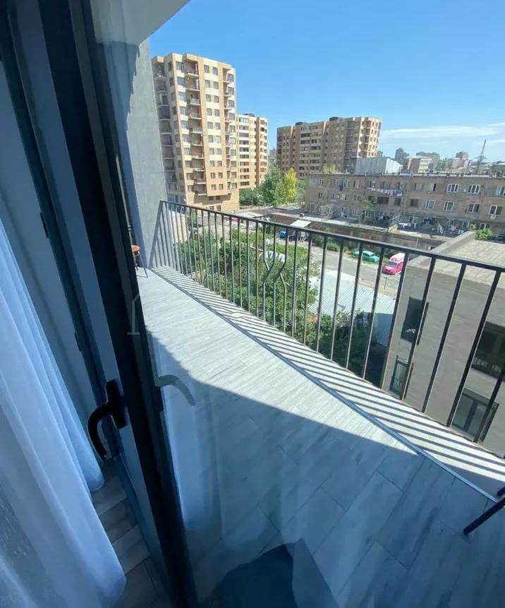 3 Սենյականոց Բնակարան Նորակառույցում, 70քմ, 5/14 հարկ, Դիզայներական Վերանորոգված, Կահավորված, Արևկող