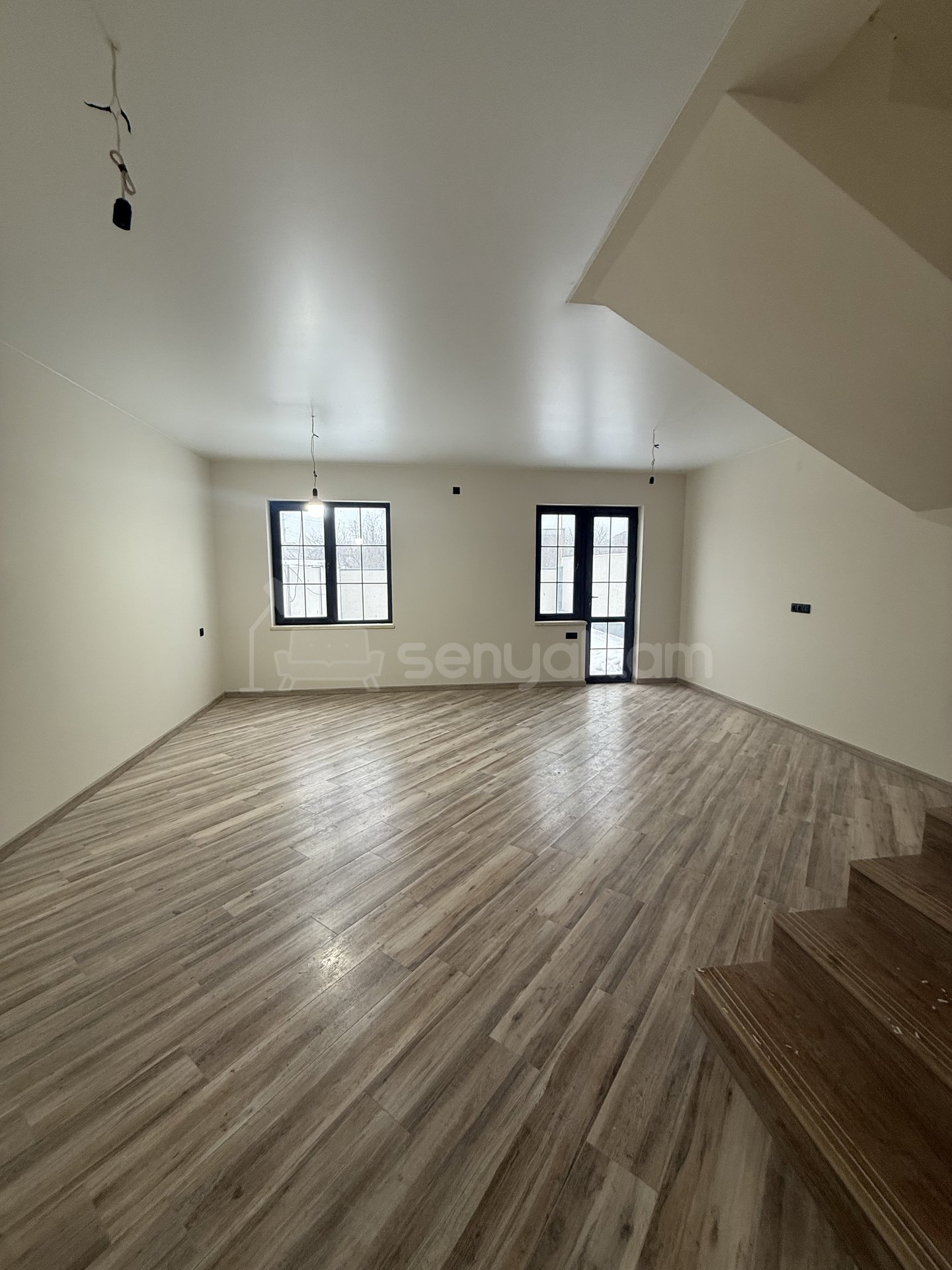 4 Սենյականոց Սեփական Տուն, 140քմ, Դիզայներական Վերանորոգված