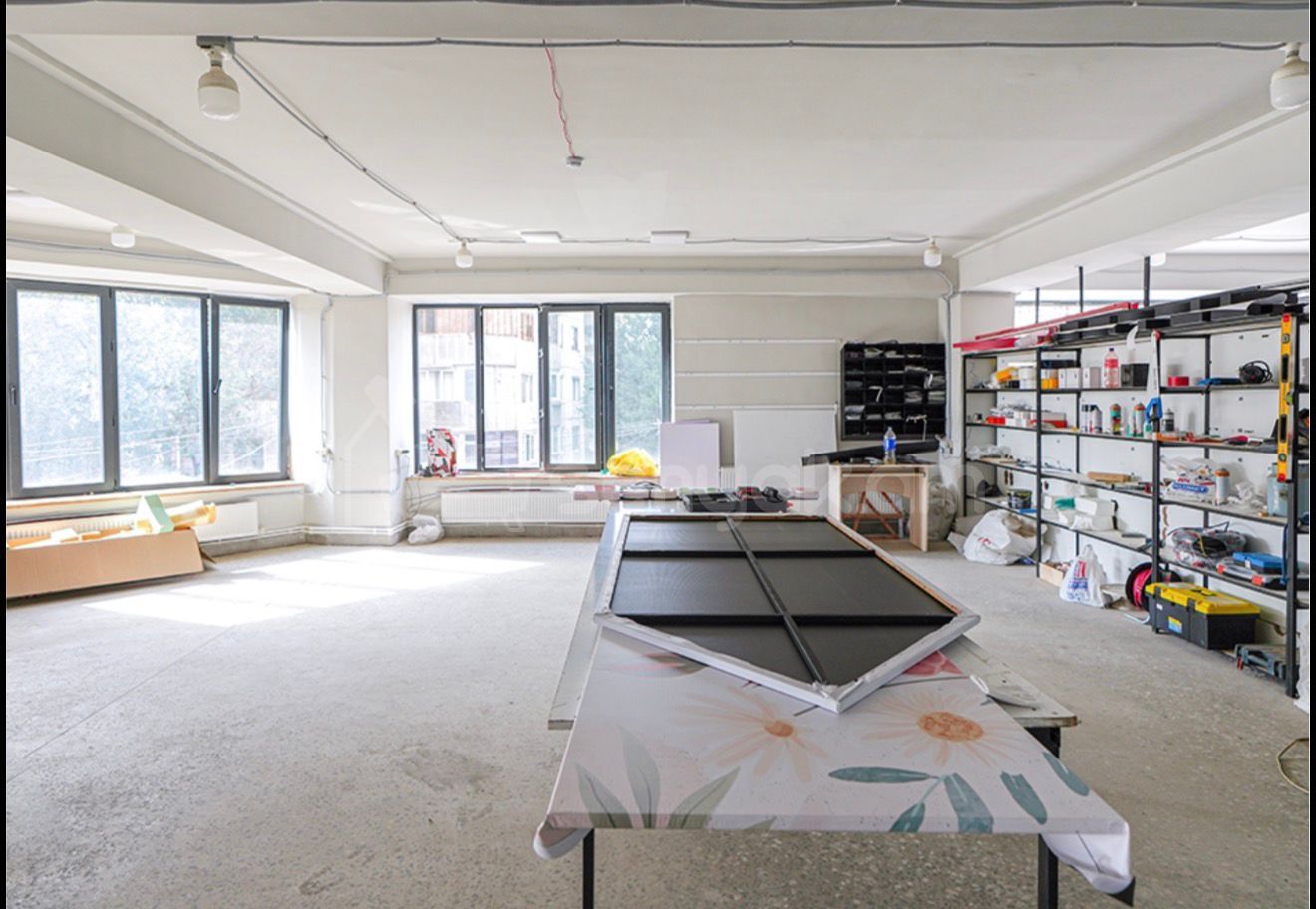 Օֆիսային Տարածք, 1500քմ