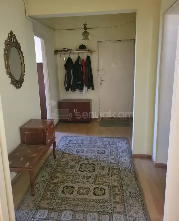 4 Սենյականոց Բնակարան, 91քմ, 4/9 հարկ, Պետական Վիճակում