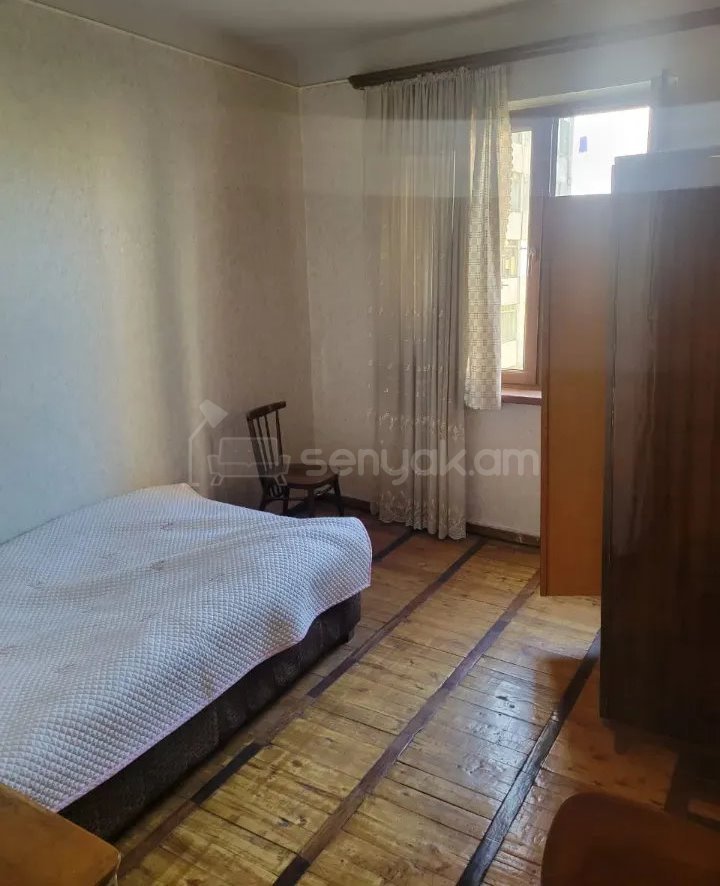 4 Սենյականոց Բնակարան, 91քմ, 4/9 հարկ, Պետական Վիճակում