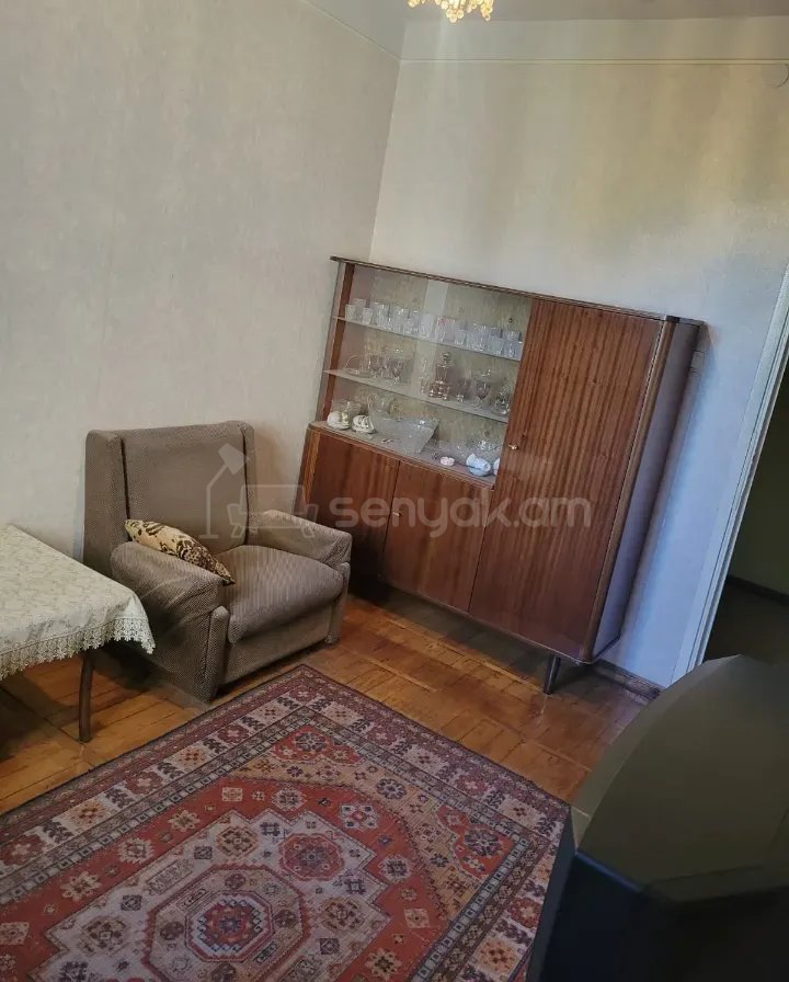 4 Սենյականոց Բնակարան, 91քմ, 4/9 հարկ, Պետական Վիճակում