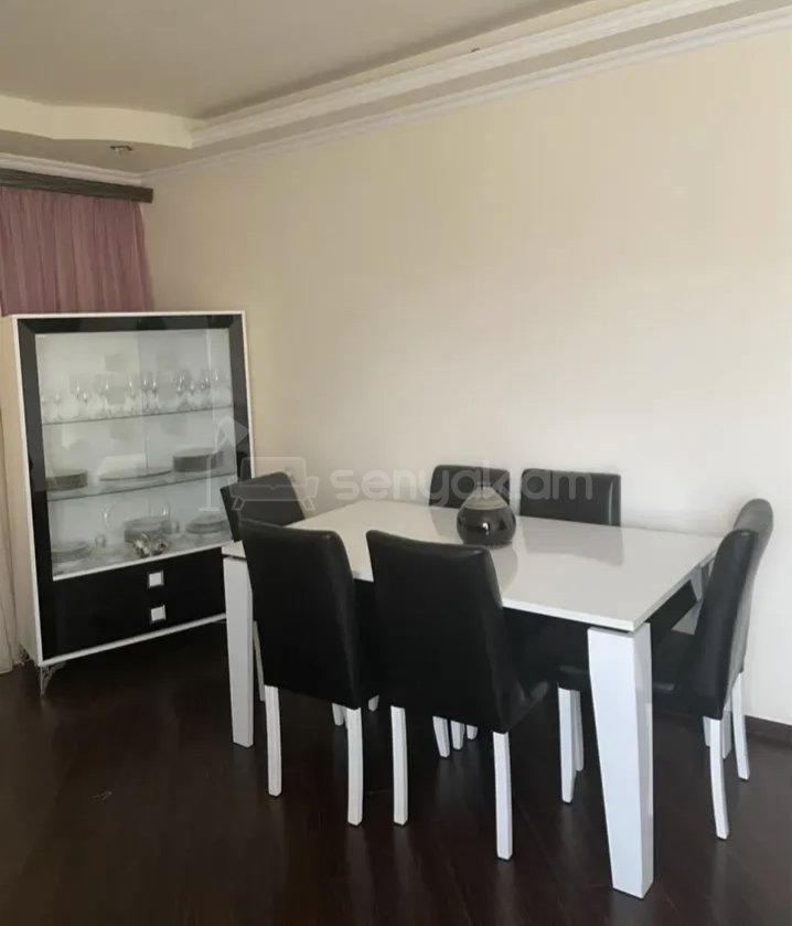 3 Սենյականոց Բնակարան, 72քմ, 7/9 հարկ, Կապիտալ Վերանորոգված, Կահավորված, Արևկող