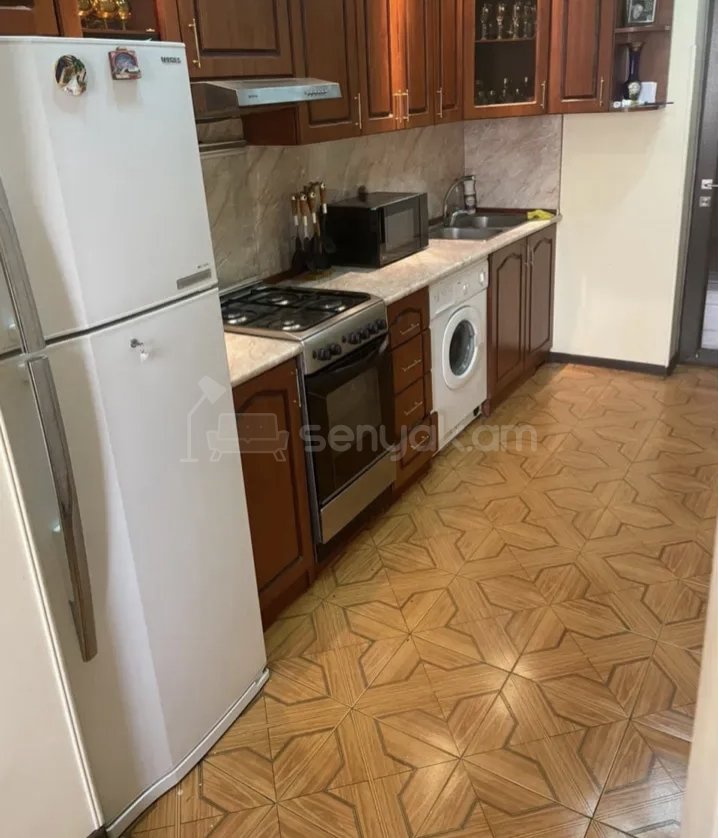 3 Սենյականոց Բնակարան, 72քմ, 7/9 հարկ, Կապիտալ Վերանորոգված, Կահավորված, Արևկող