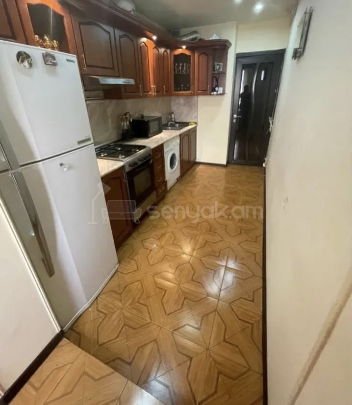 3 Սենյականոց Բնակարան, 72քմ, 7/9 հարկ, Կապիտալ Վերանորոգված, Կահավորված, Արևկող