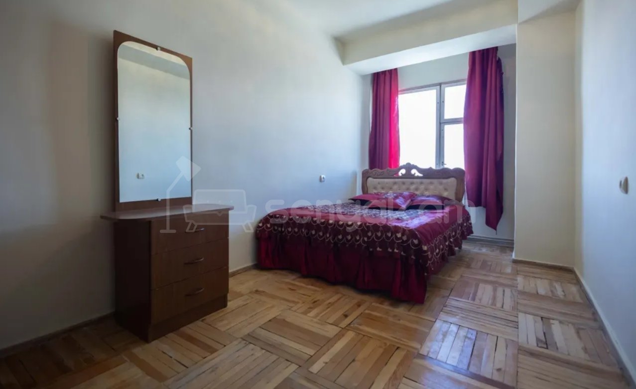 3 Սենյականոց Բնակարան, 80քմ, 12/14 հարկ, Նորմալ Վիճակում, Կահավորված