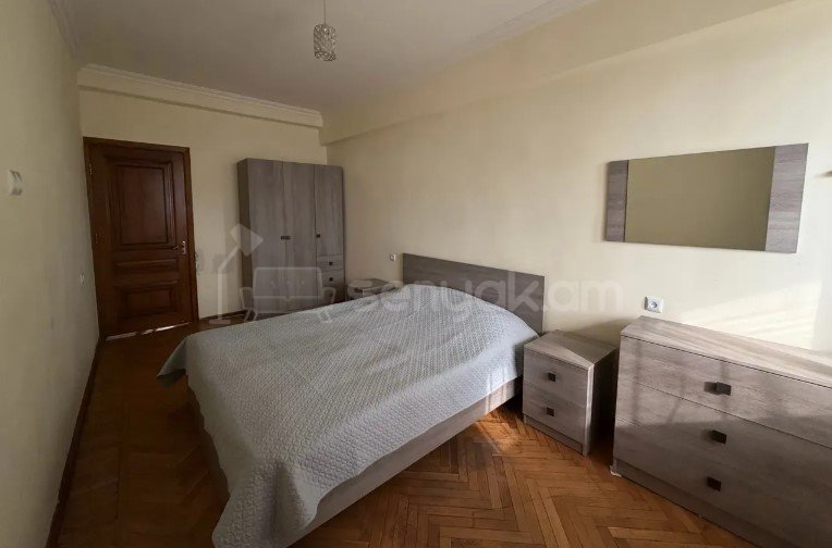 2 Սենյականոց Բնակարան, 70քմ, 4/9 հարկ, Կապիտալ Վերանորոգված, Կահավորված, Արևկող