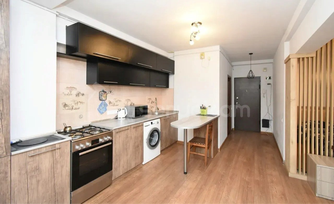 1 Սենյականոց Բնակարան, 41քմ, 9/9 հարկ, Կապիտալ Վերանորոգված