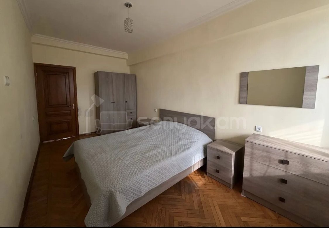 2 Սենյականոց Բնակարան, 70քմ, 4/9 հարկ, Կապիտալ Վերանորոգված, Կահավորված