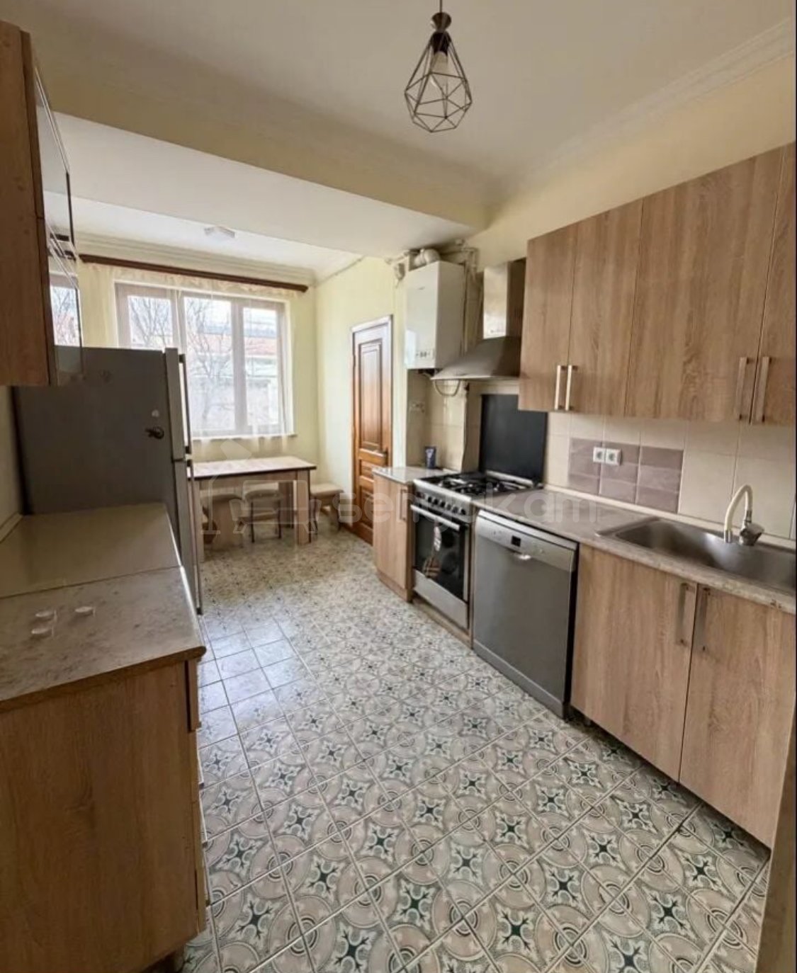 2 Սենյականոց Բնակարան, 70քմ, 4/9 հարկ, Կապիտալ Վերանորոգված, Կահավորված