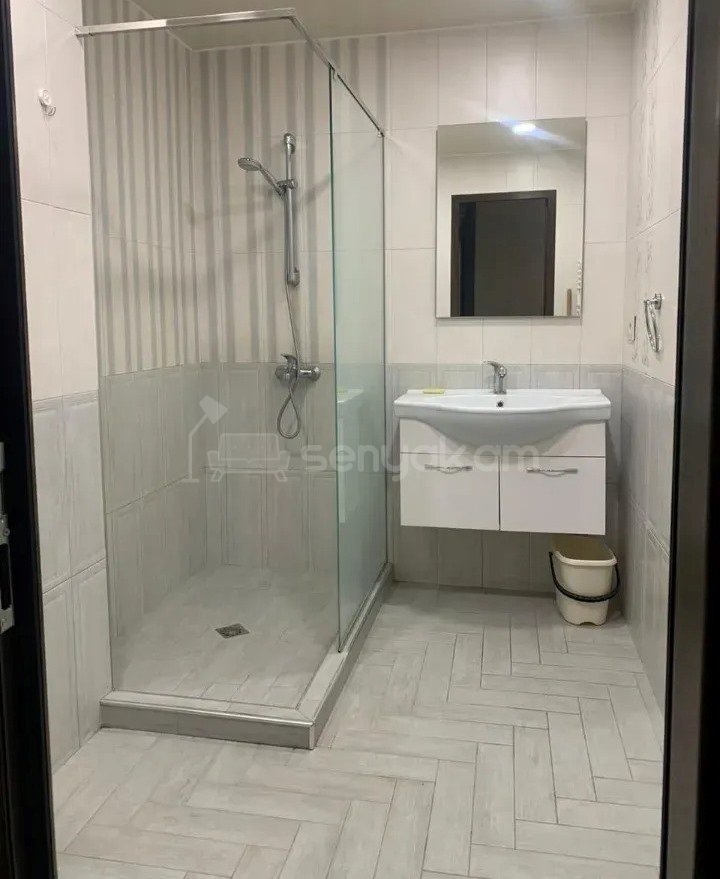 2 Սենյականոց Բնակարան Նորակառույցում, 65քմ, 11/15 հարկ, Կապիտալ Վերանորոգված