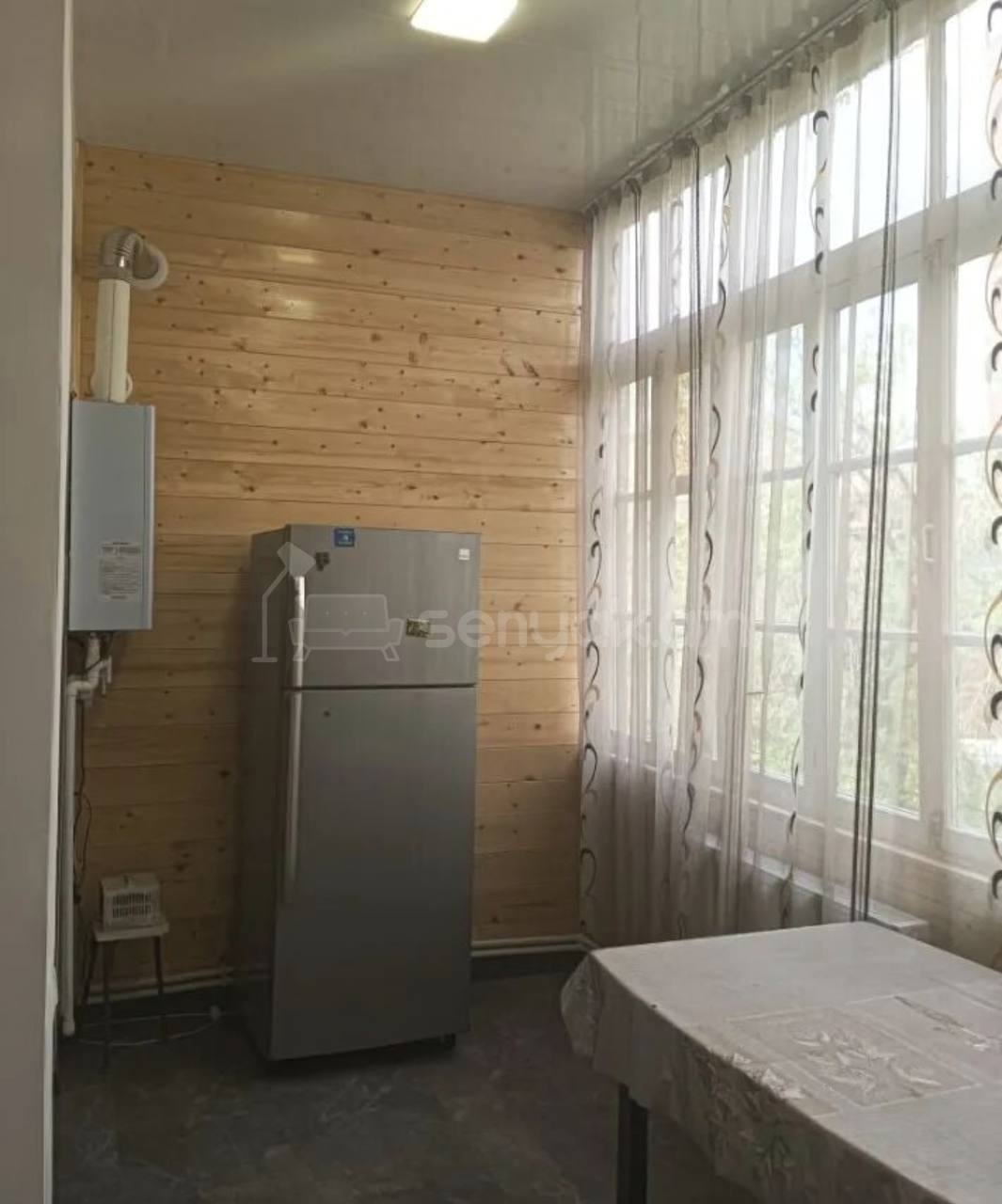 2 Սենյականոց Բնակարան Քարե Շենքում, 70քմ, 3/3 հարկ, Կոսմետիկ Վերանորոգված, Կահավորված, Արևկող