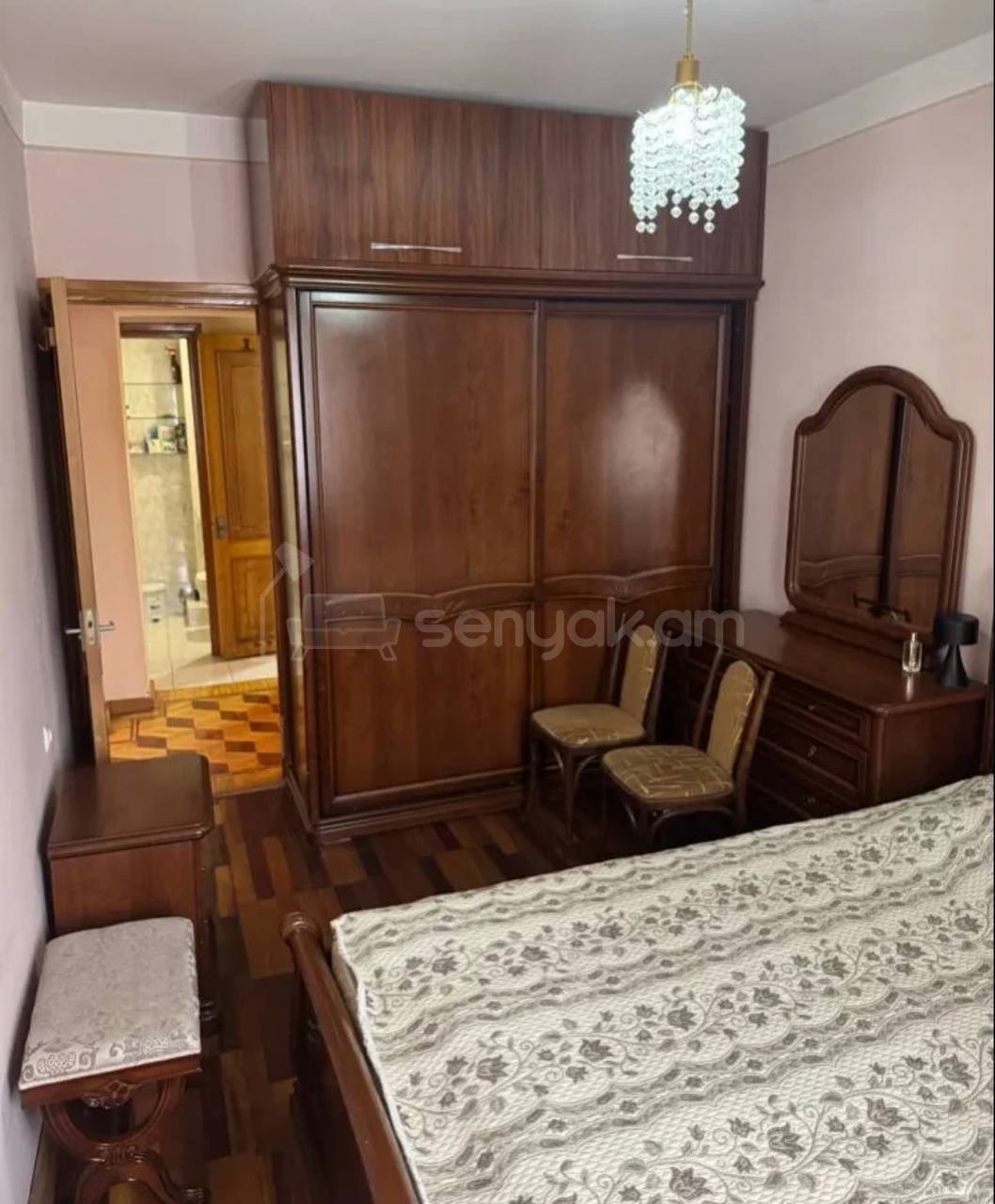 3 Սենյականոց Բնակարան, 80քմ, 2/9 հարկ, Նորմալ Վիճակում, Կահավորված, Արևկող