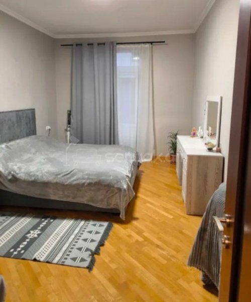 2 Սենյականոց Բնակարան Քարե Շենքում, 60քմ, 3/5 հարկ, Կապիտալ Վերանորոգված, Կահավորված, Արևկող