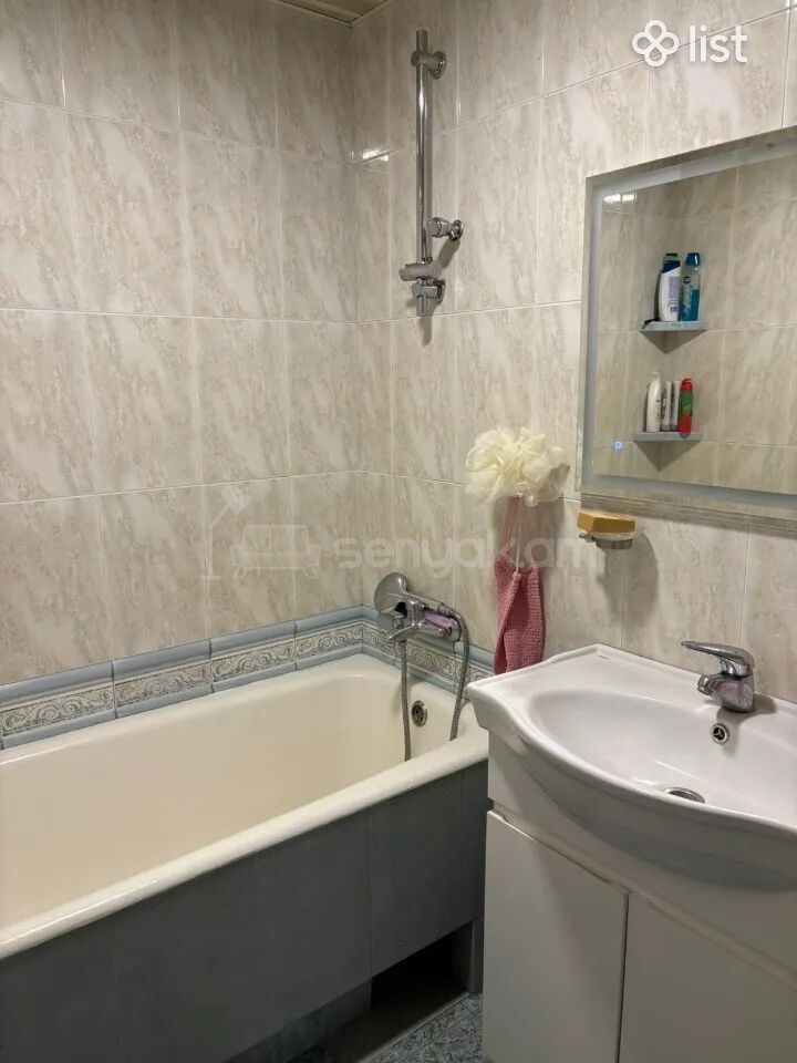 2 Սենյականոց Բնակարան, 66քմ, 6/9 հարկ, Նորմալ Վիճակում