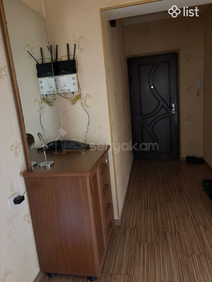 2 Սենյականոց Բնակարան, 66քմ, 6/9 հարկ, Նորմալ Վիճակում