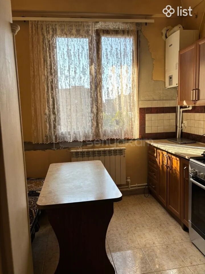 2 Սենյականոց Բնակարան, 66քմ, 6/9 հարկ, Նորմալ Վիճակում