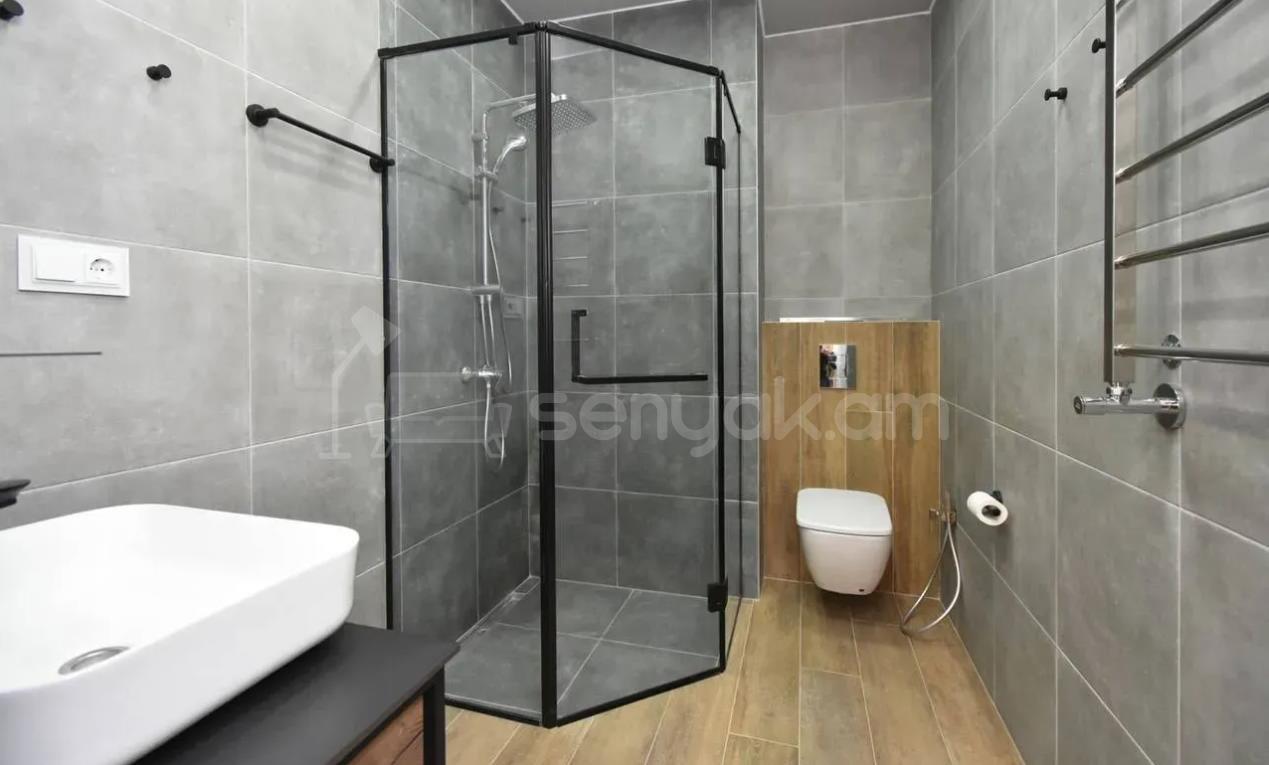 3 Սենյականոց Բնակարան Նորակառույցում, 74քմ, 12/18 հարկ, Դիզայներական Վերանորոգված