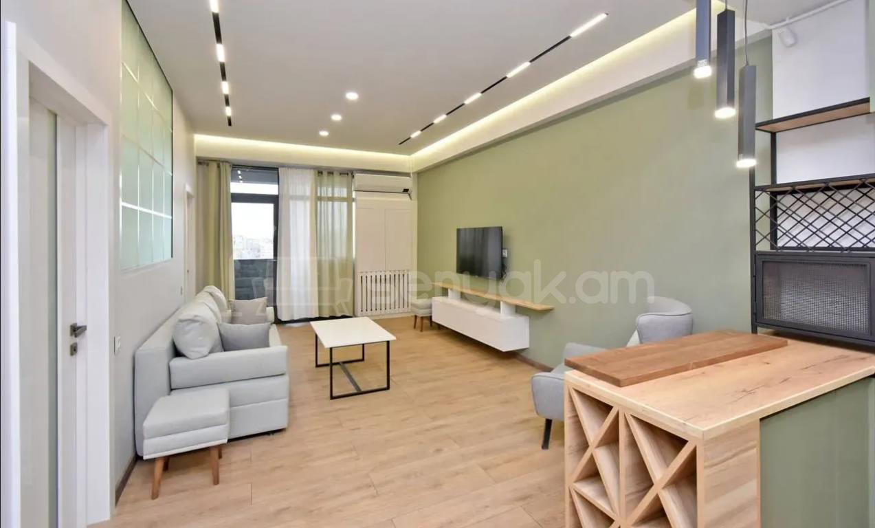 3 Սենյականոց Բնակարան Նորակառույցում, 74քմ, 12/18 հարկ, Դիզայներական Վերանորոգված, Կահավորված