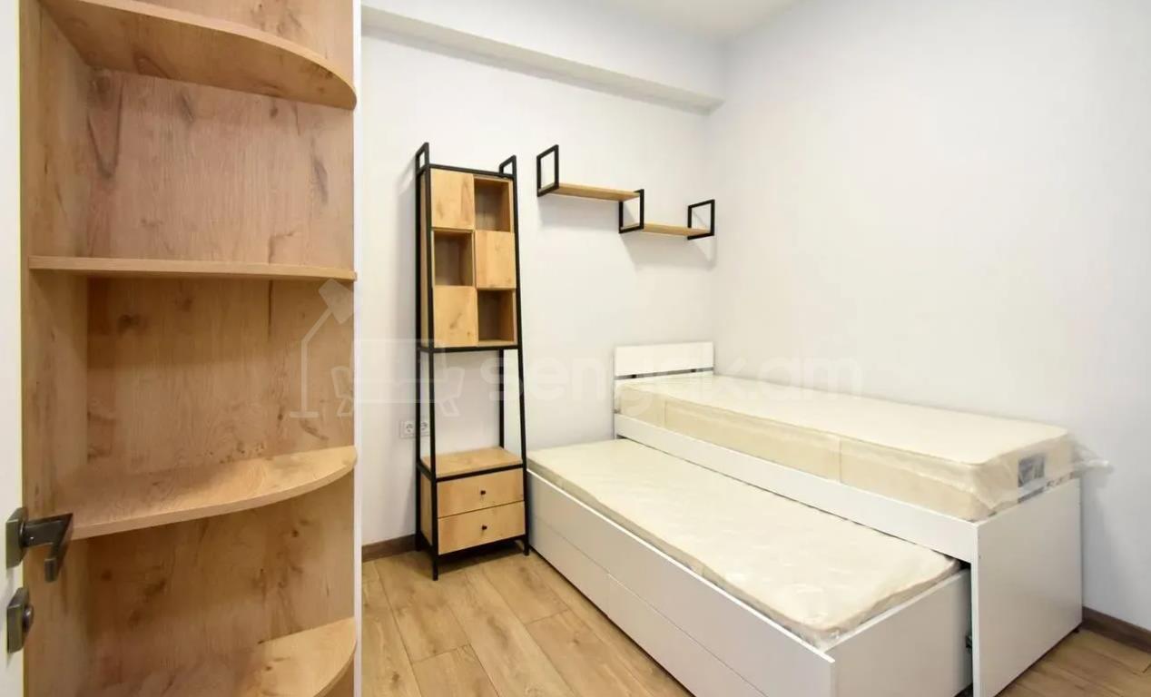 3 Սենյականոց Բնակարան Նորակառույցում, 74քմ, 12/18 հարկ, Դիզայներական Վերանորոգված, Կահավորված