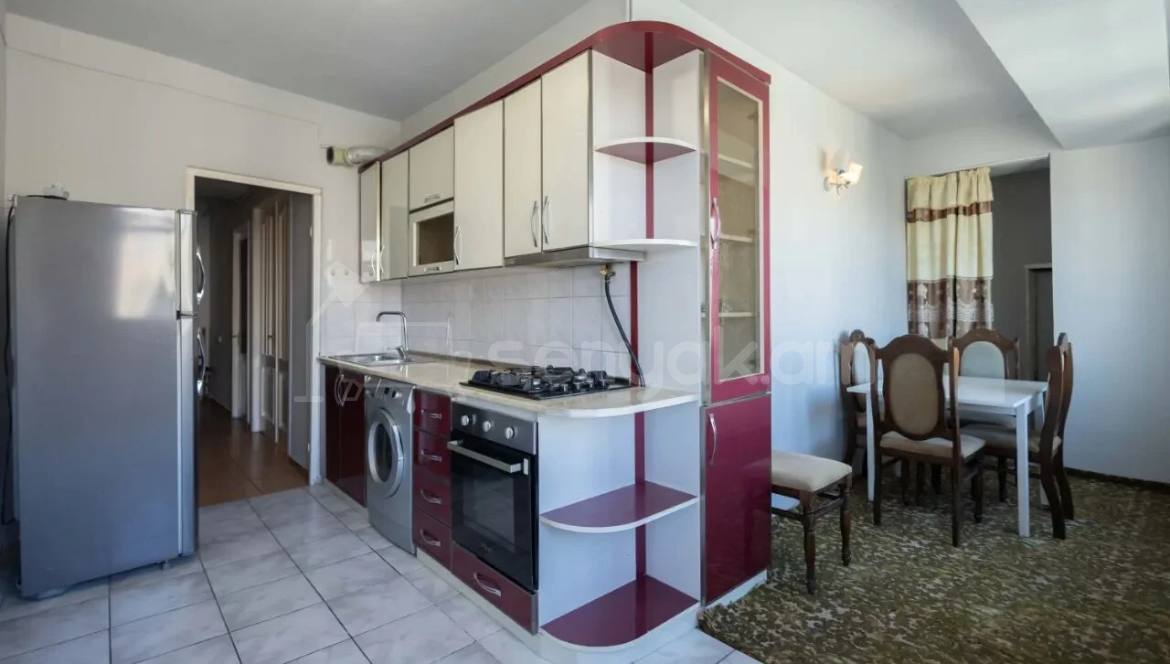 3 Սենյականոց Բնակարան, 78քմ, 12/14 հարկ, Կոսմետիկ Վերանորոգված, Կահավորված