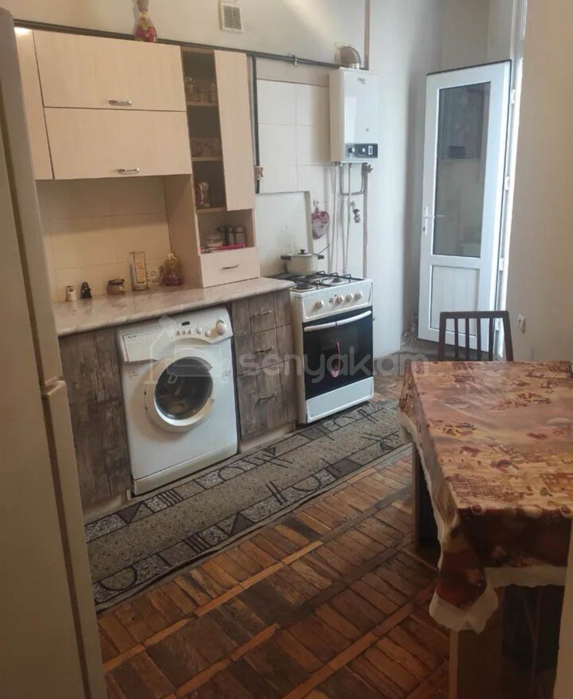 4 Սենյականոց Բնակարան, 103քմ, 12/16 հարկ, Կոսմետիկ Վերանորոգված