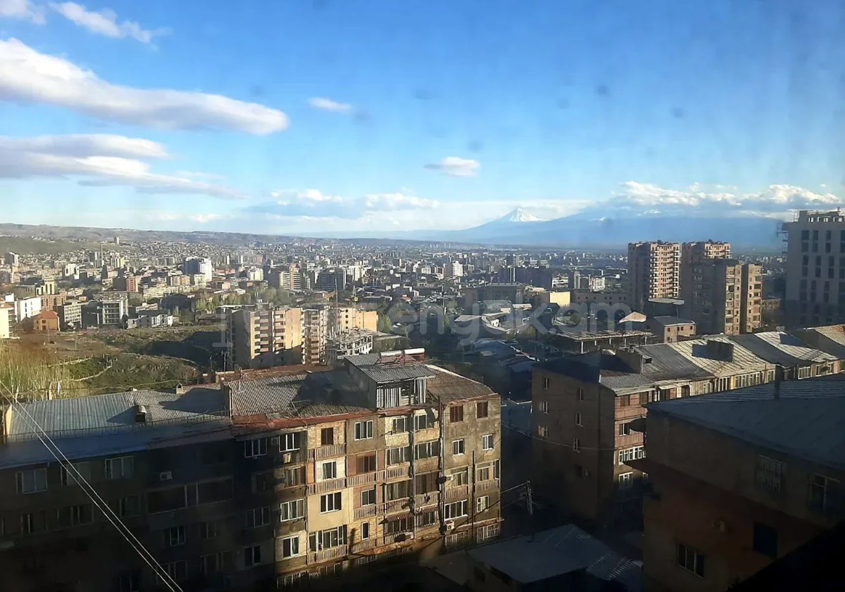 4 Սենյականոց Բնակարան, 107քմ, 8/16 հարկ, Պետական Վիճակում