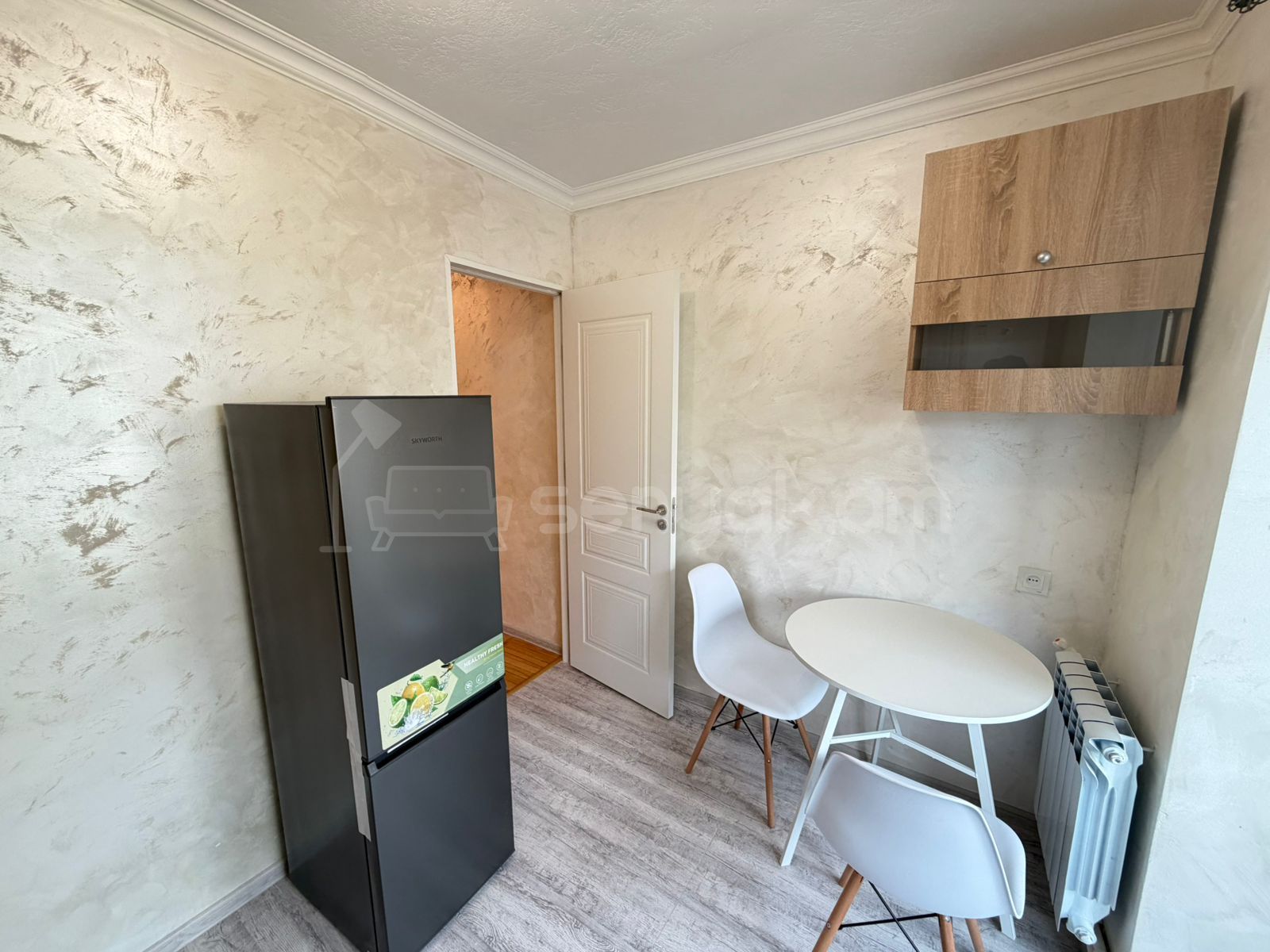 2 Սենյականոց Բնակարան Քարե Շենքում, 55քմ, 5/5 հարկ, Դիզայներական Վերանորոգված, Կահավորված, Արևկող