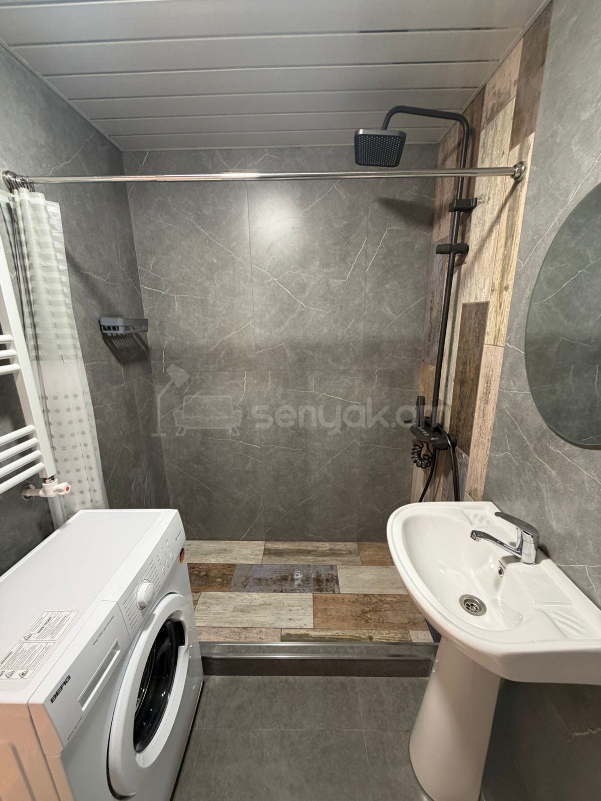 2 Սենյականոց Բնակարան Քարե Շենքում, 55քմ, 5/5 հարկ, Դիզայներական Վերանորոգված, Կահավորված, Արևկող