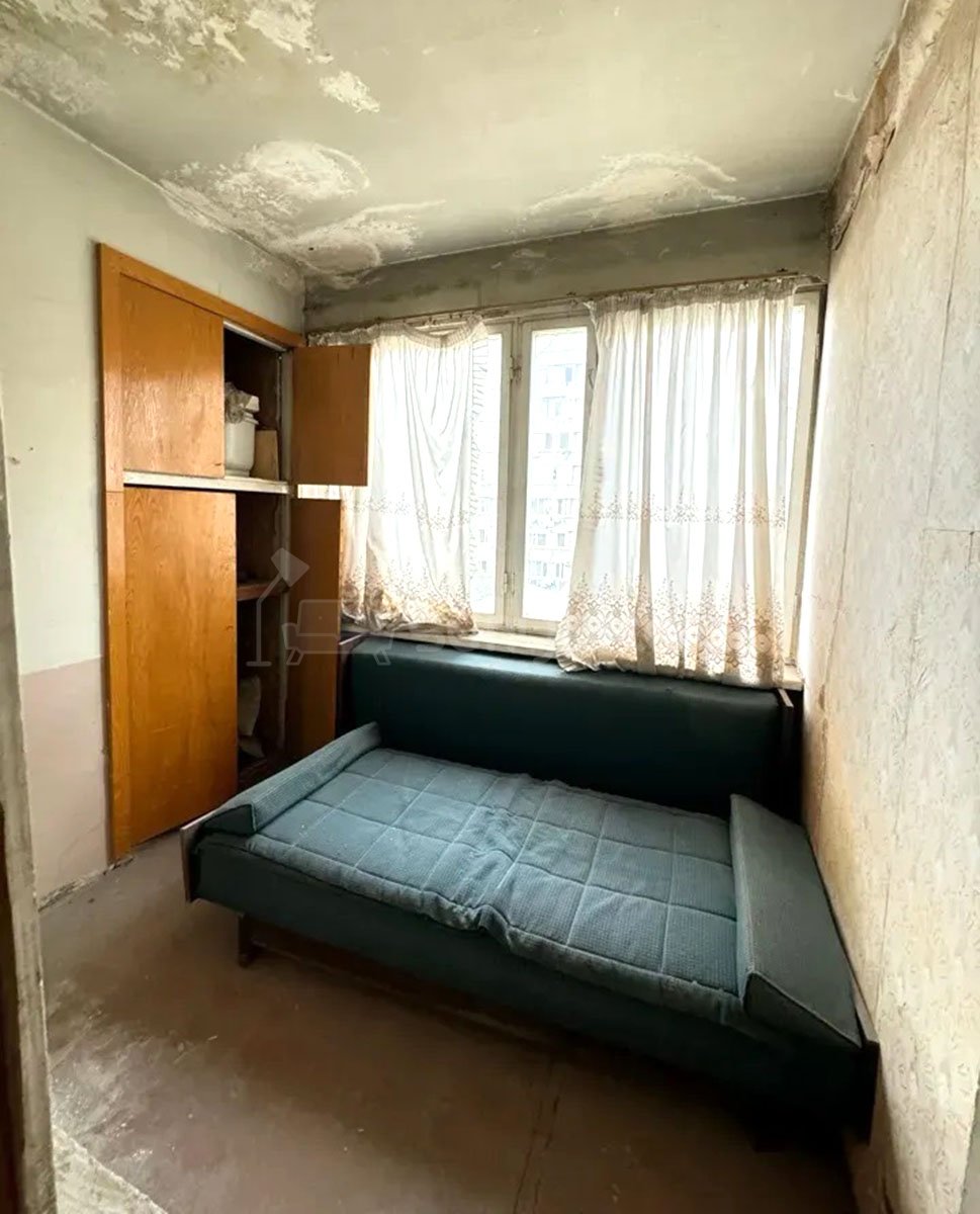 3 Սենյականոց Բնակարան Քարե Շենքում, 87քմ, 5/5 հարկ, Պետական Վիճակում