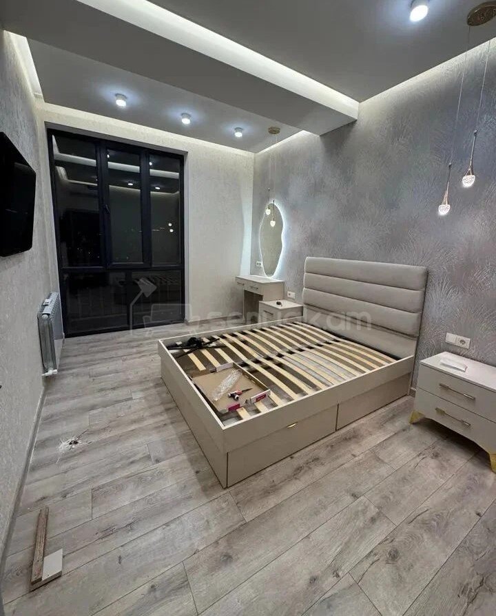 3 Սենյականոց Բնակարան Նորակառույցում, 73քմ, 12/16 հարկ, Դիզայներական Վերանորոգված