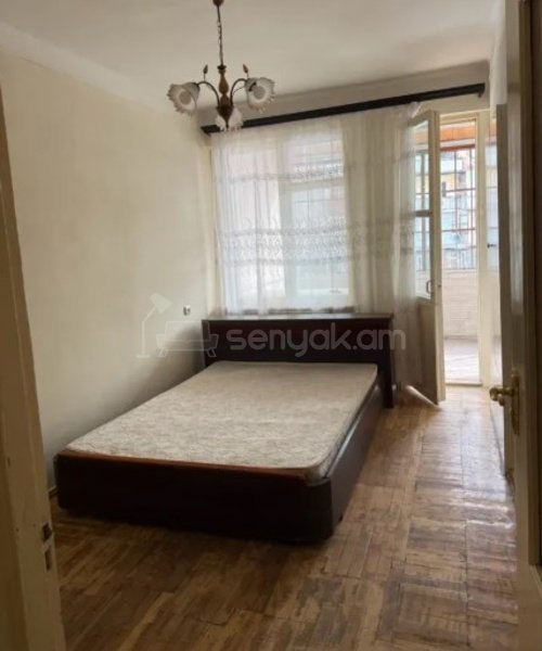 3 Սենյականոց Բնակարան Քարե Շենքում, 72քմ, 3/5 հարկ, Կոսմետիկ Վերանորոգված, Կահավորված, Արևկող