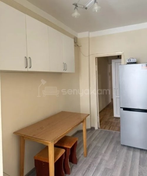 3 Սենյականոց Բնակարան Քարե Շենքում, 72քմ, 3/5 հարկ, Կոսմետիկ Վերանորոգված, Կահավորված, Արևկող