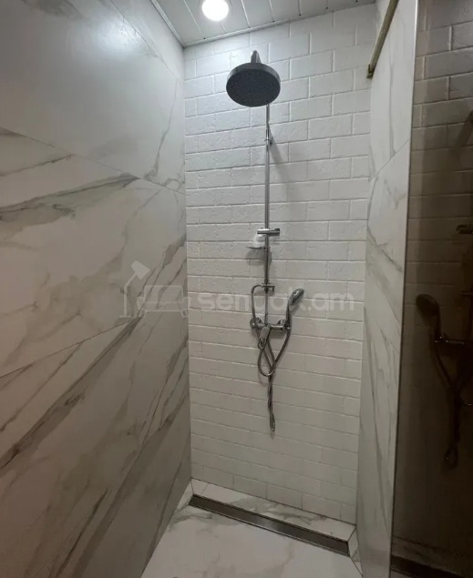 3 Սենյականոց Բնակարան Նորակառույցում, 98քմ, 12/19 հարկ, Կապիտալ Վերանորոգված