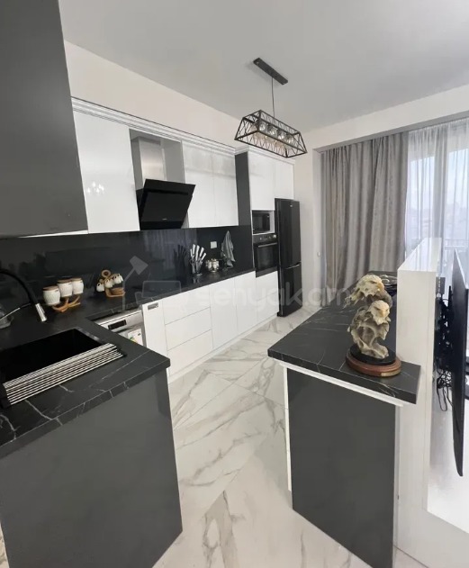 3 Սենյականոց Բնակարան Նորակառույցում, 98քմ, 12/19 հարկ, Կապիտալ Վերանորոգված