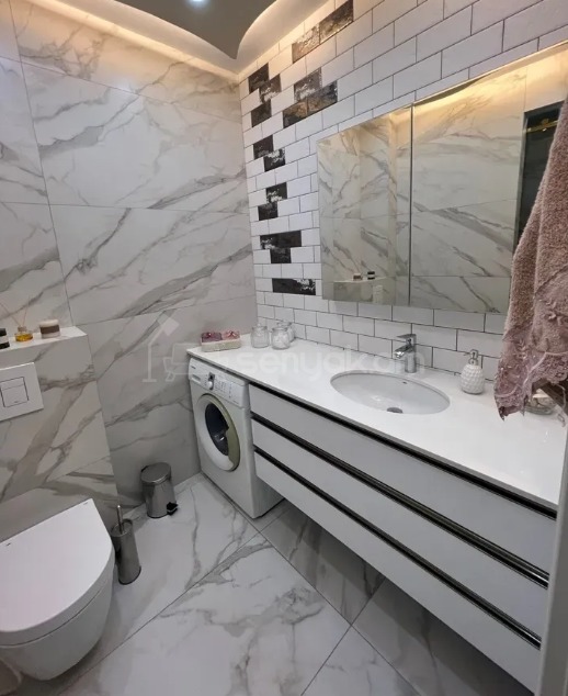 3 Սենյականոց Բնակարան Նորակառույցում, 98քմ, 12/19 հարկ, Կապիտալ Վերանորոգված