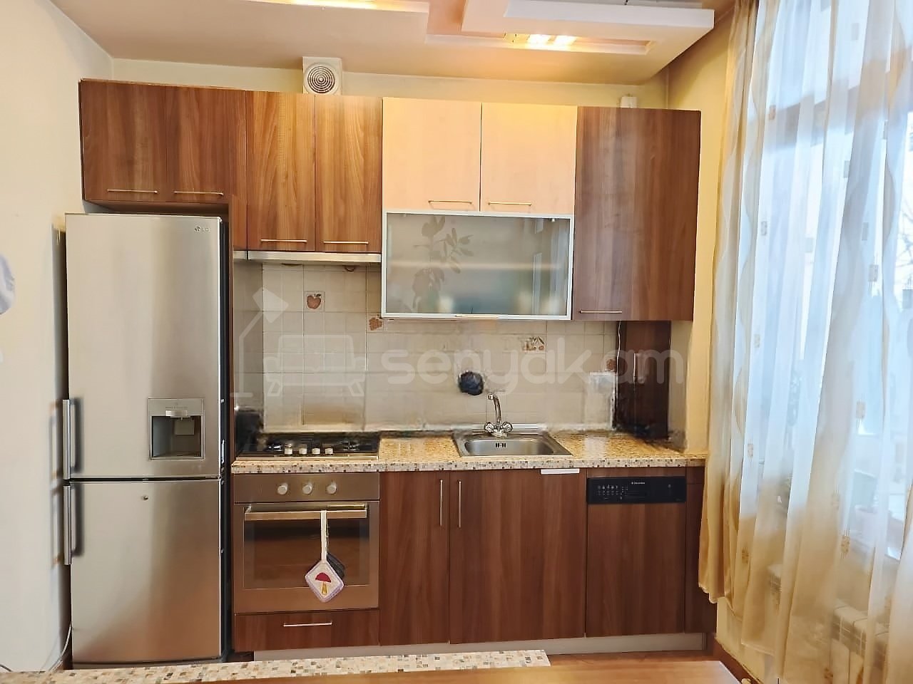 4 Սենյականոց Սեփական Տուն, 150քմ, Կապիտալ Վերանորոգված, Կահավորված, Ավտոտնակով