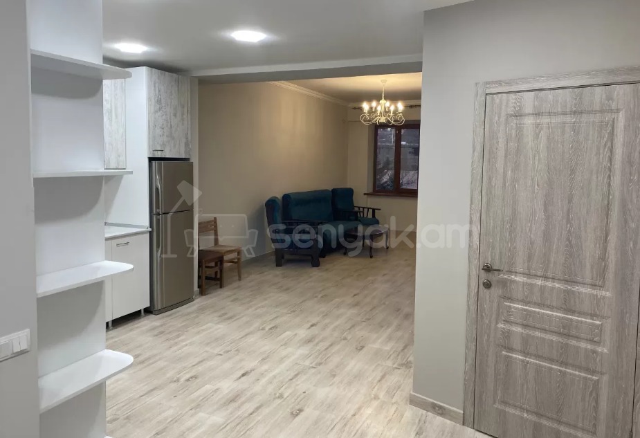 3 Սենյականոց Բնակարան Նորակառույցում, 71քմ, 2/12 հարկ, Կապիտալ Վերանորոգված