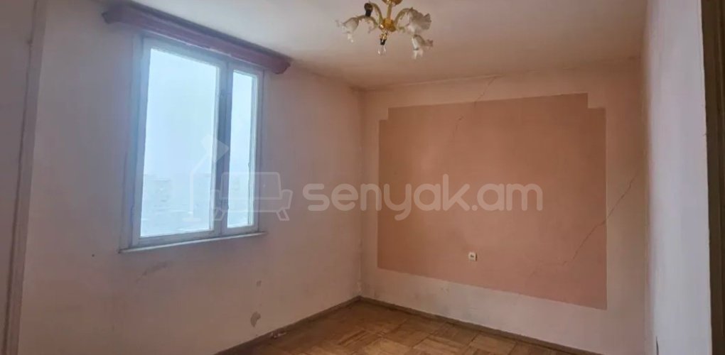 3 Սենյականոց Բնակարան, 80քմ, 14/16 հարկ, Պետական Վիճակում