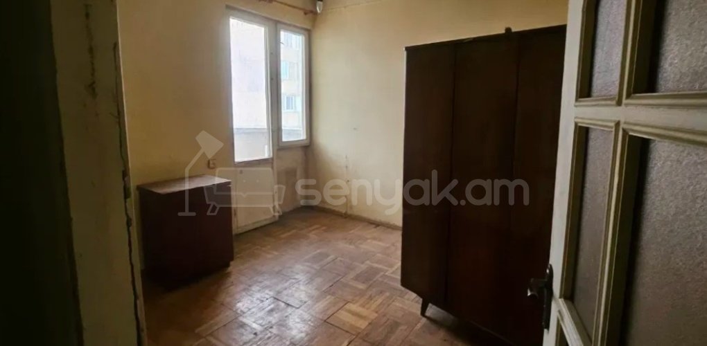 3 Սենյականոց Բնակարան, 80քմ, 14/16 հարկ, Պետական Վիճակում