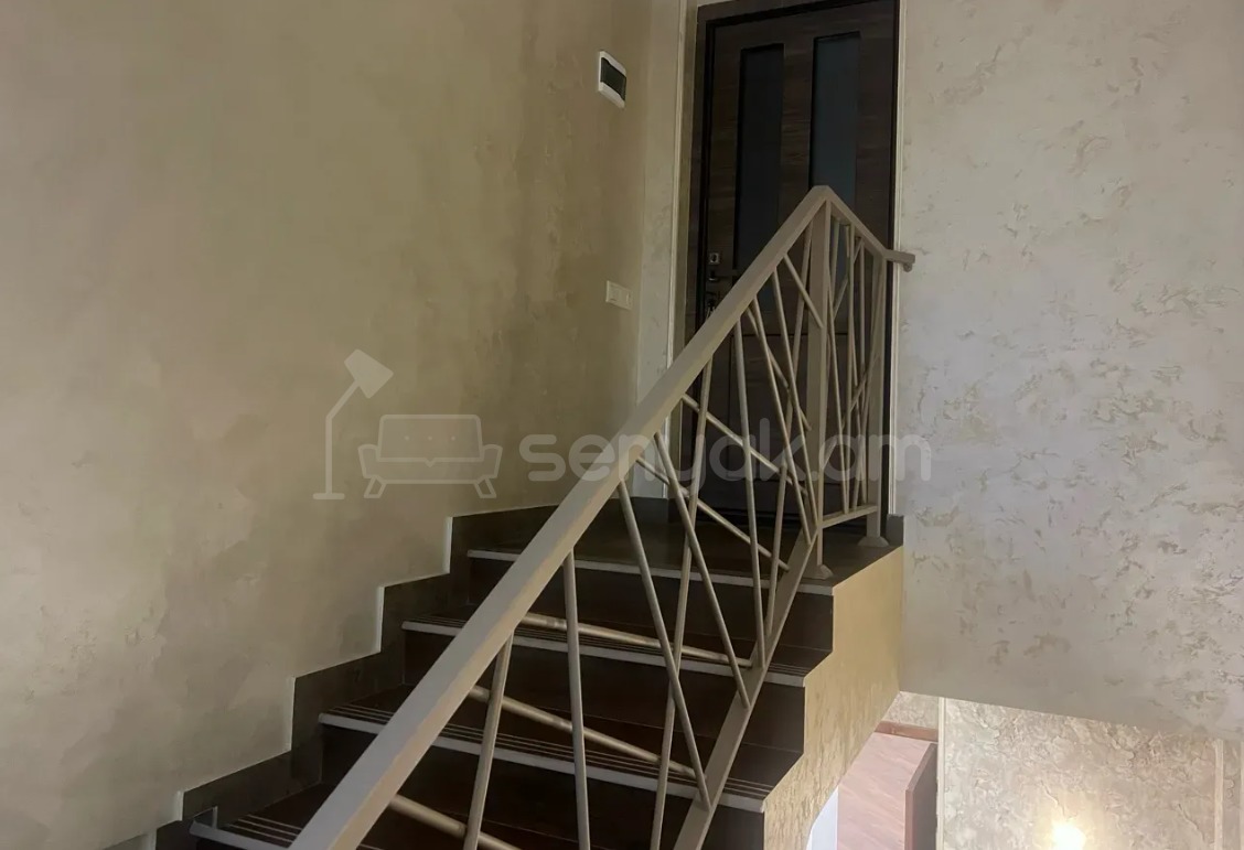 3 Սենյականոց Սեփական Տուն, 100քմ, Դիզայներական Վերանորոգված, Կահավորված