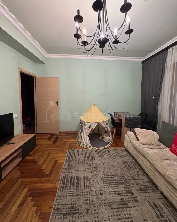 3 Սենյականոց Բնակարան, 70քմ, 1/9 հարկ, Կապիտալ Վերանորոգված