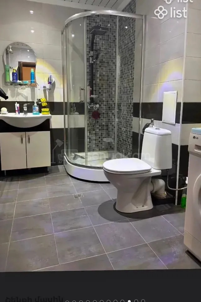 2 Սենյականոց Բնակարան, 74քմ, 2/9 հարկ, Կապիտալ Վերանորոգված