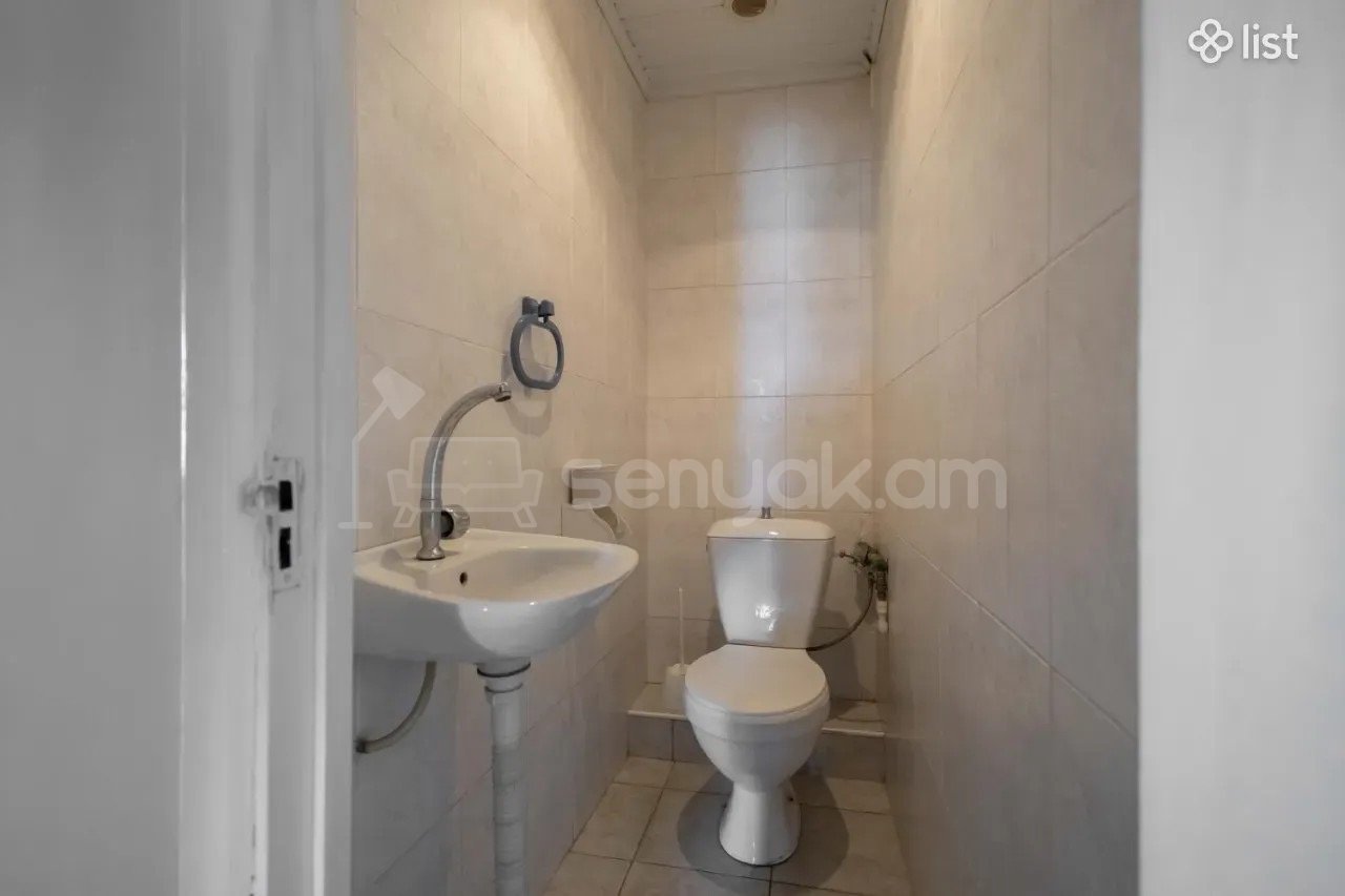 3 Սենյականոց Բնակարան, 80քմ, 12/14 հարկ, Նորմալ Վիճակում, Կահավորված, Արևկող