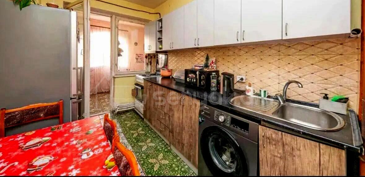 3 Սենյականոց Բնակարան, 98քմ, 2/10 հարկ, Կոսմետիկ Վերանորոգված