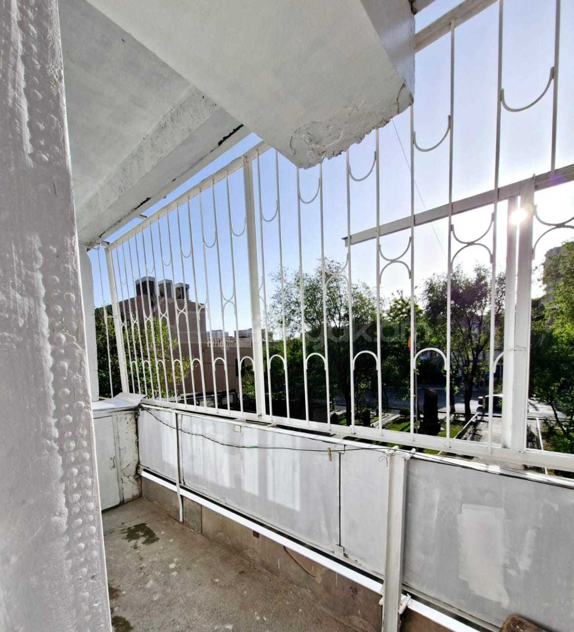 3 Սենյականոց Բնակարան, 70քմ, 3/14 հարկ, Նորմալ Վիճակում, Կահավորված